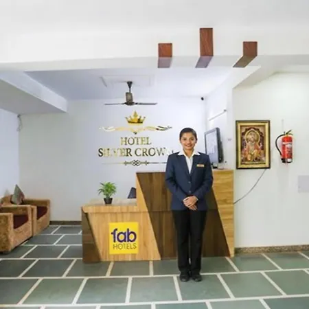 Fabhotel New Silver Crown-2